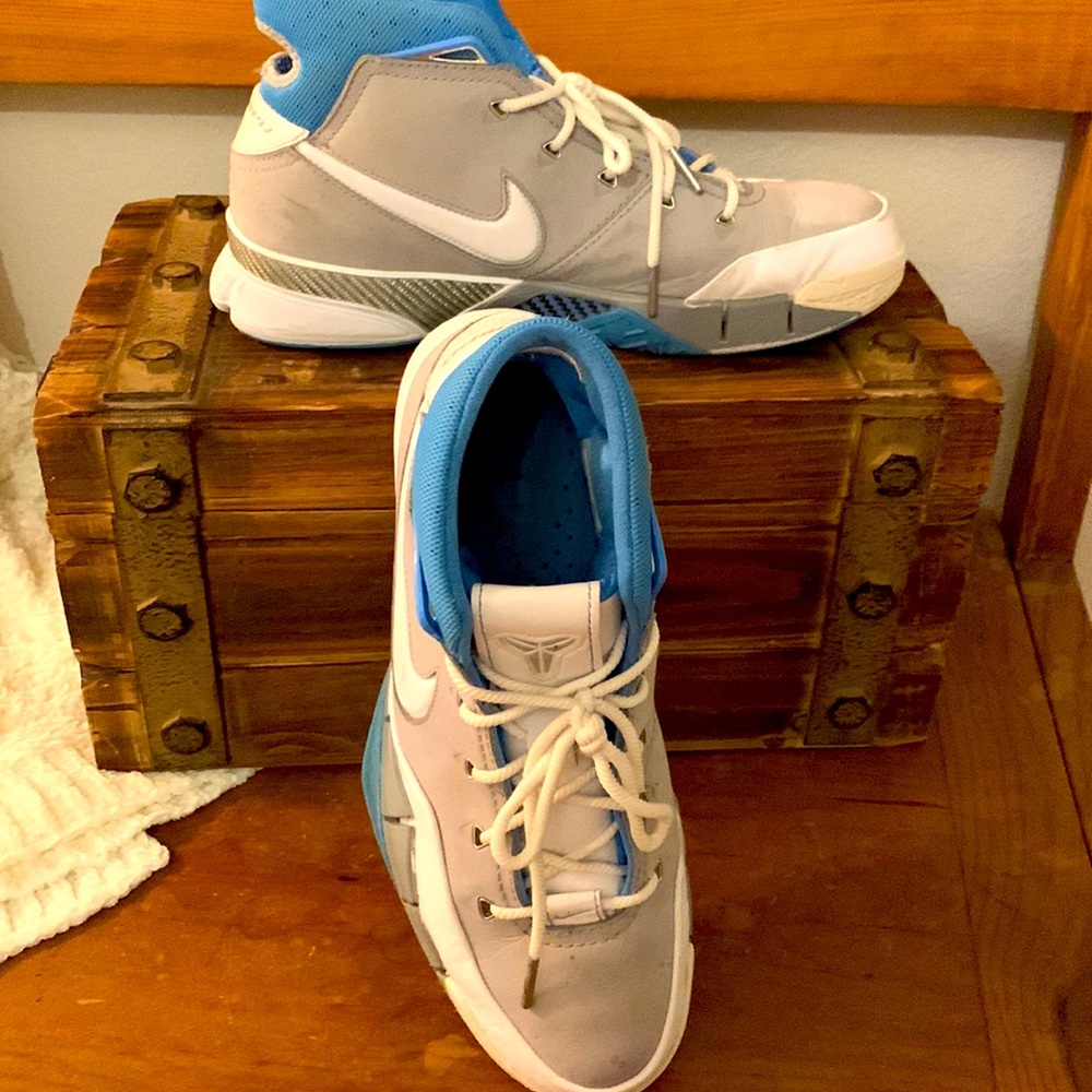 Pre-Loved - Court Only - Impeccable Condition Nike Kobe Proto 1 Mens Size 10